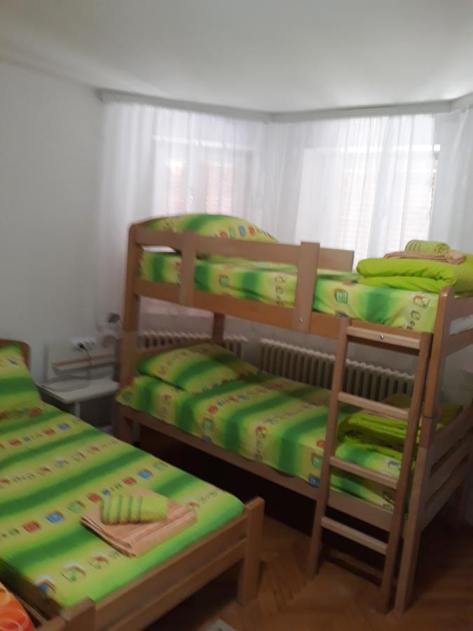 Hostel Corner 021 Novi Sad Eksteriør bilde